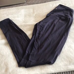 BUFFBUNNY COLLECTION Eggplant colored leggings